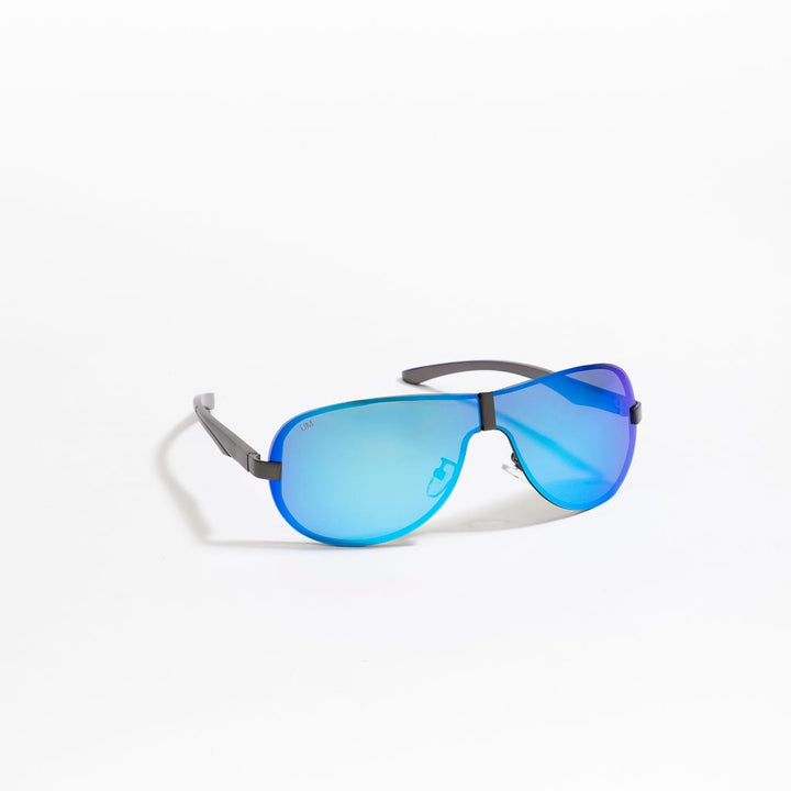 Arctic // 001 - Urban Monkey® - A505_BLU