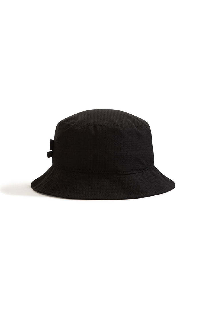 UM Training Bucket Hat // Never Stop Playin’