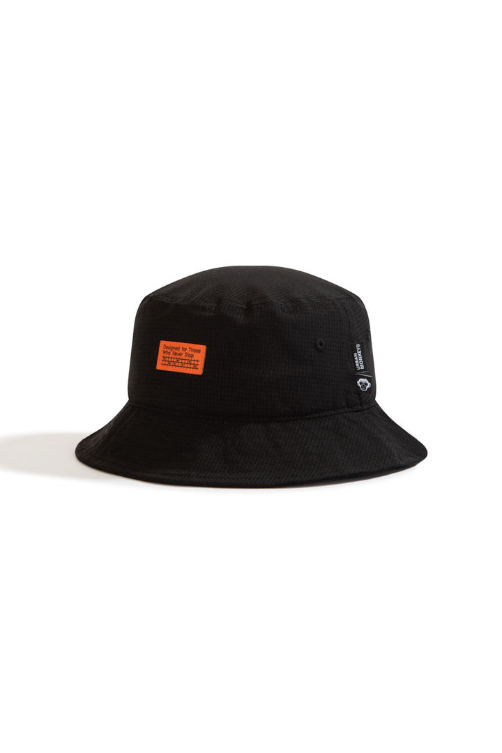 UM Training Bucket Hat // Never Stop Playin’